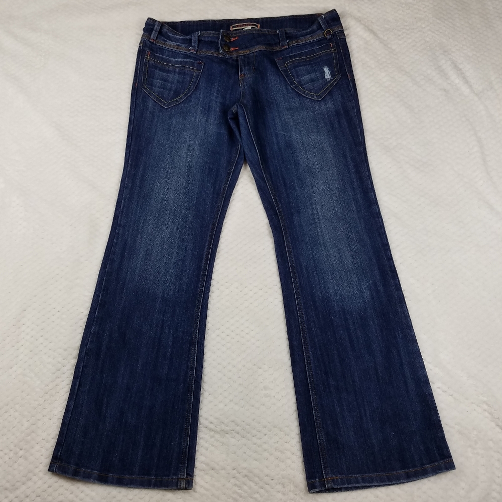 🔥Younique Y2K Lowrise Bootcut Women's Blue Jeans Tag Size 15 ~ Waist 38